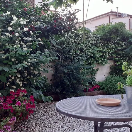Casa Ortensia بيت للعطل